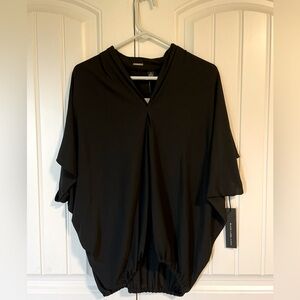NWT Black Label Collection By Chico’s Size 2 Dolma. sleeve V-Neck Too Knit Black